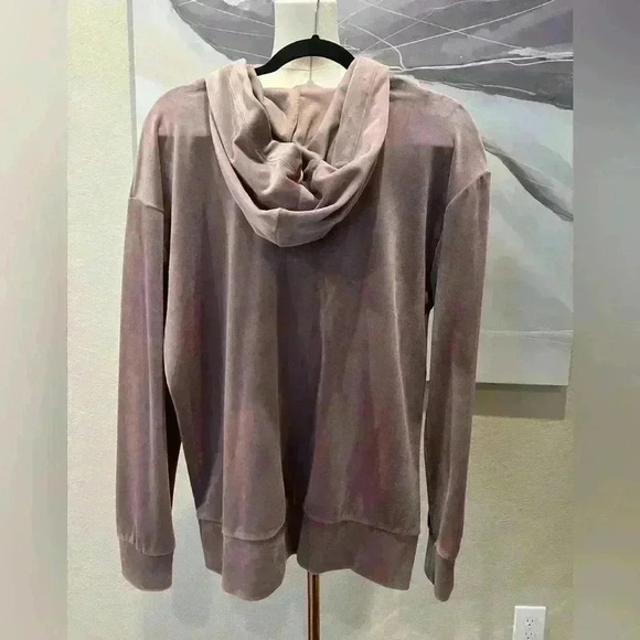 Peyton Jensen Pink/Purple Velour Long Sleeve Pullover Hoodie Size Medium - Picture 4 of 5